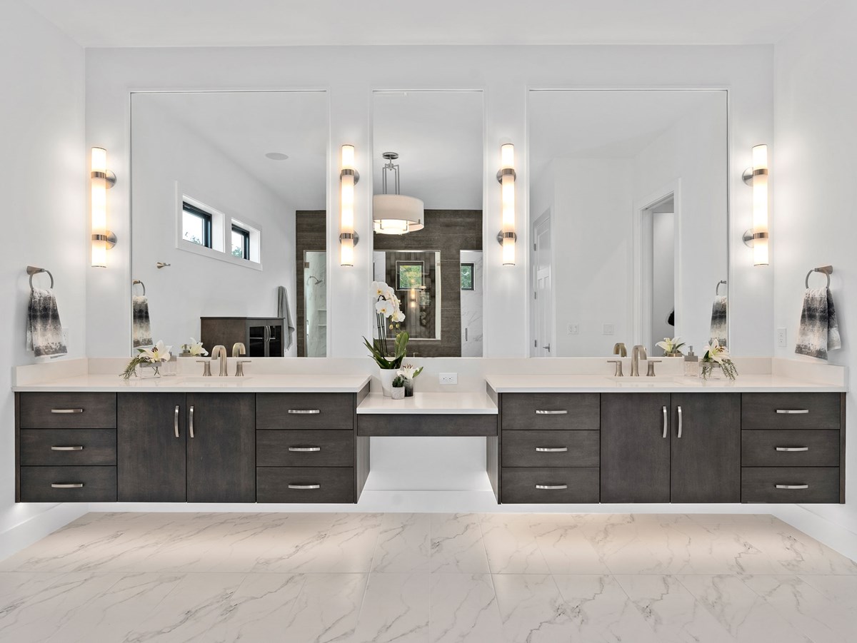 4115 Venetia Blvd 49 WEB