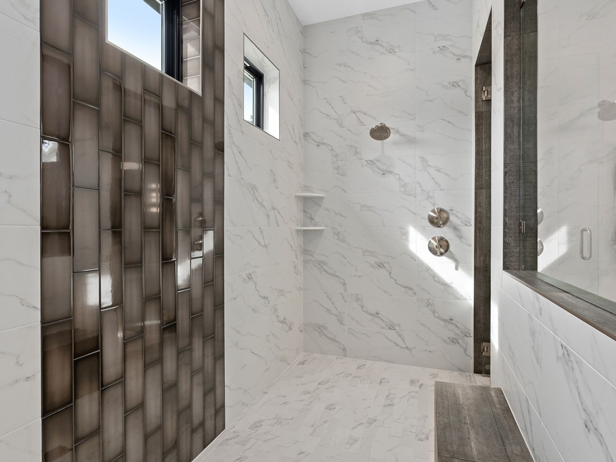 4115 Venetia Blvd 54