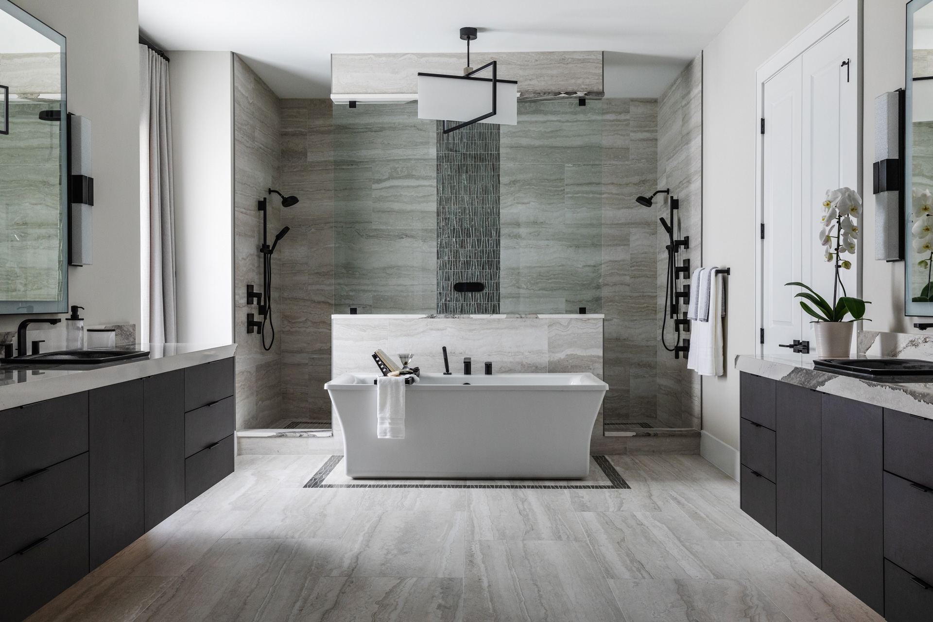 76 Collinsbuilders Patel Photoby Murielsilva