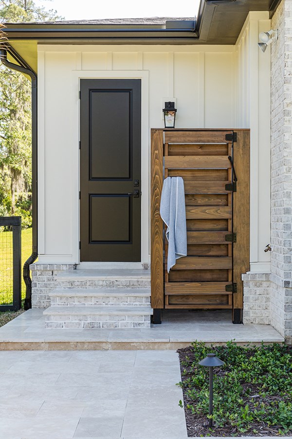 Wilderness Trail Outdoor Shower Closed