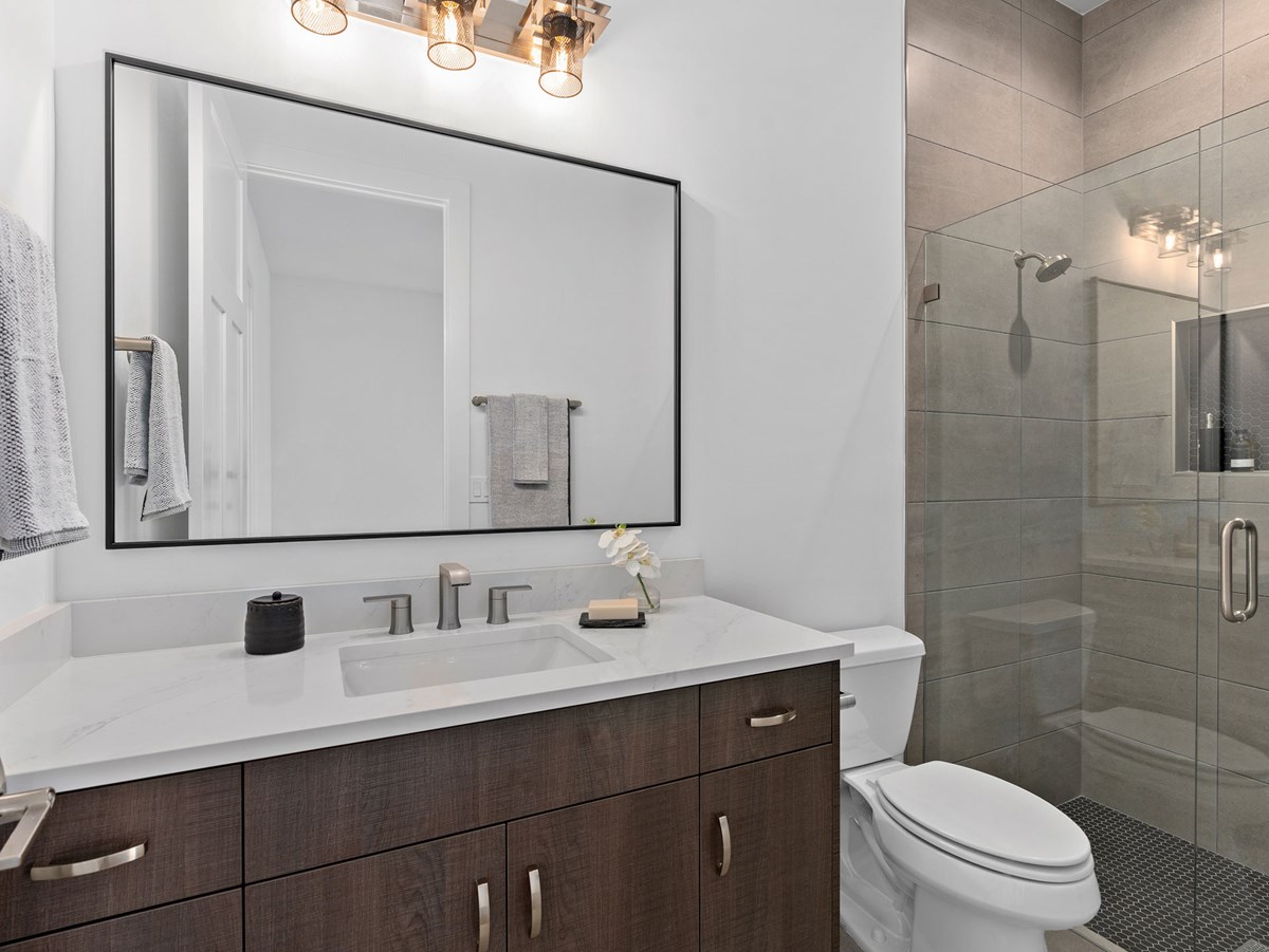 4115 Venetia Blvd 36 WEB