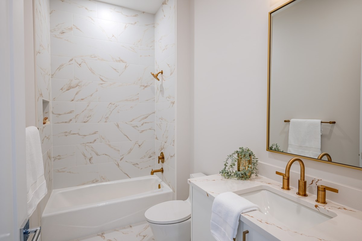 Collins Builders 2701 Chapman Oak Dr 7 16 2025 27 2