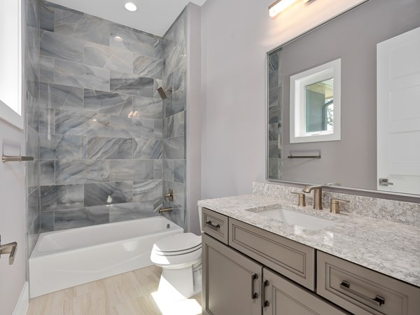 2571 Crooked Creek Pt High Res 44