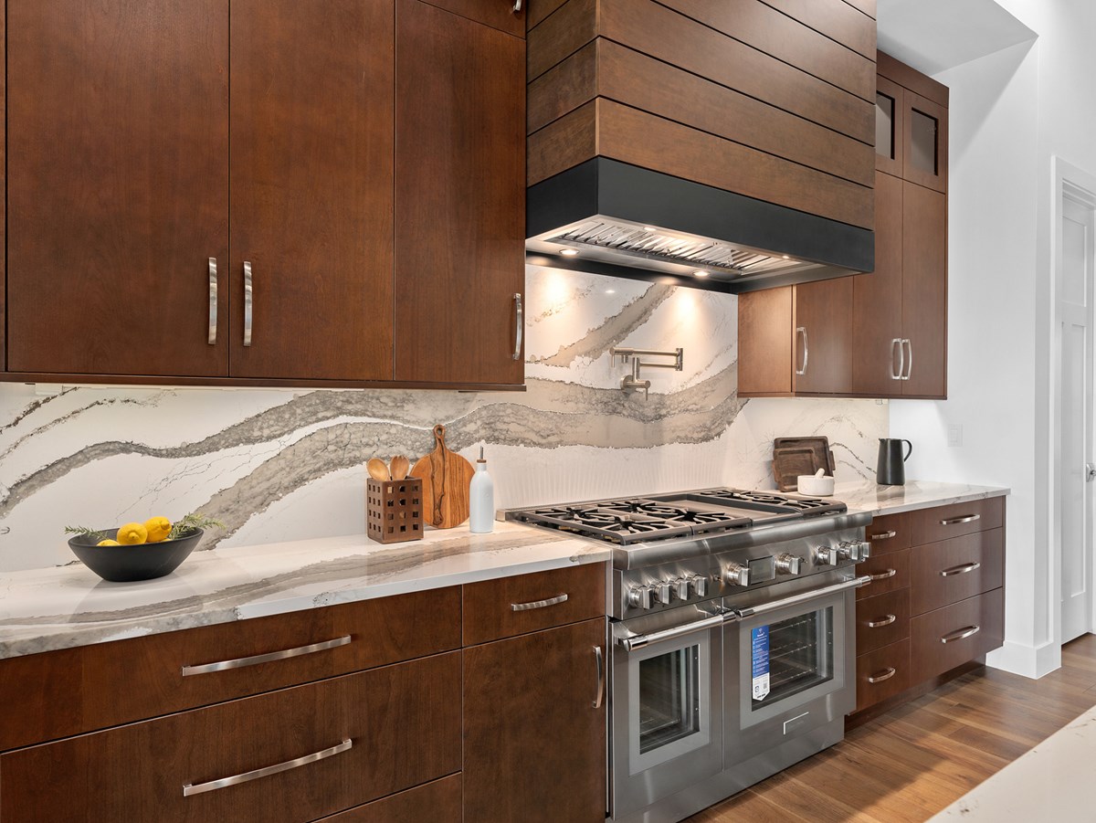 4115 Venetia Blvd 26