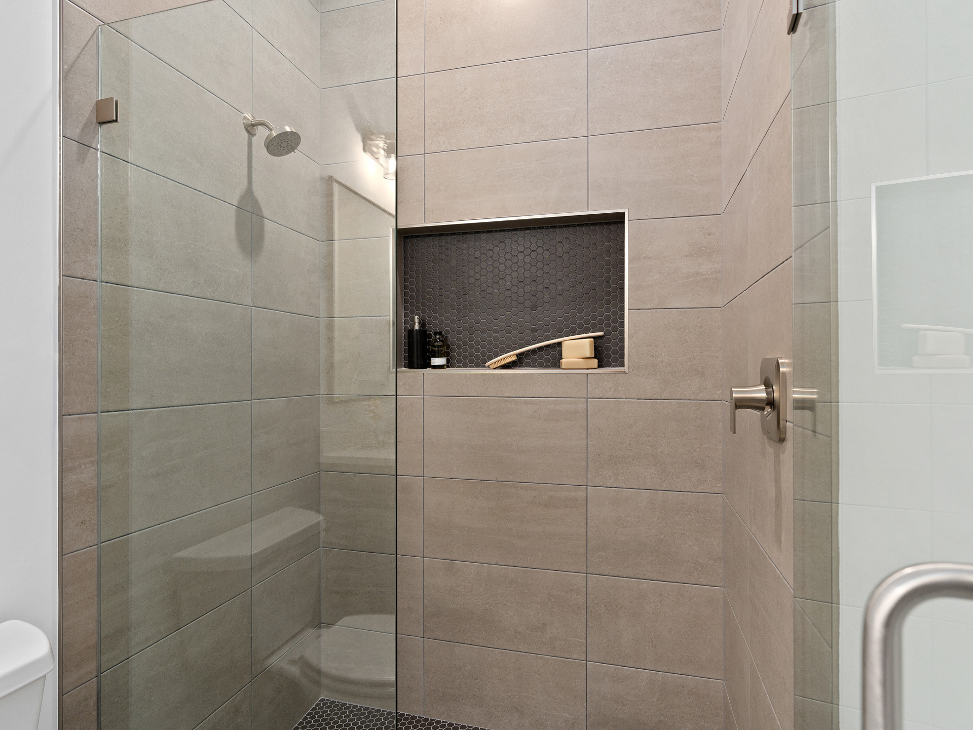 4115 Venetia Blvd 37