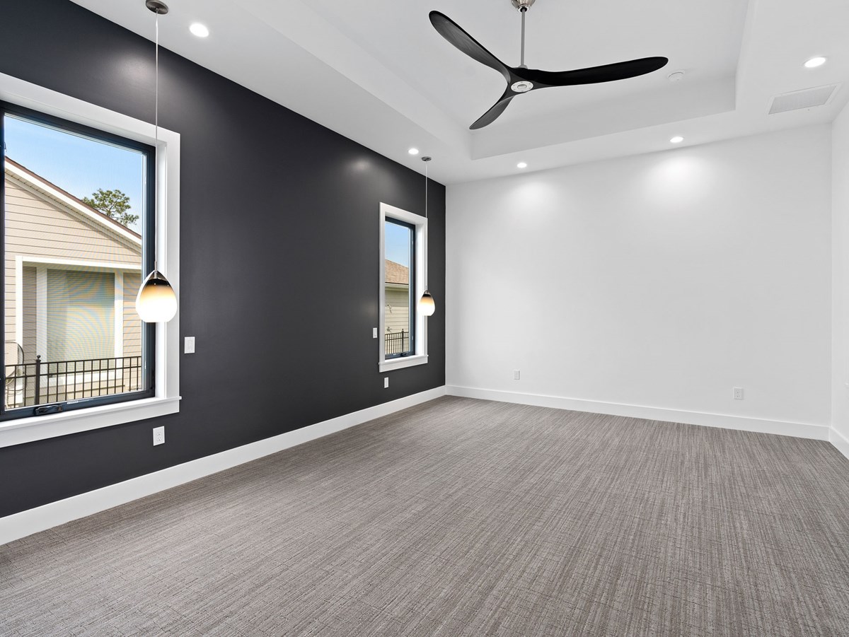 4115 Venetia Blvd 42 WEB