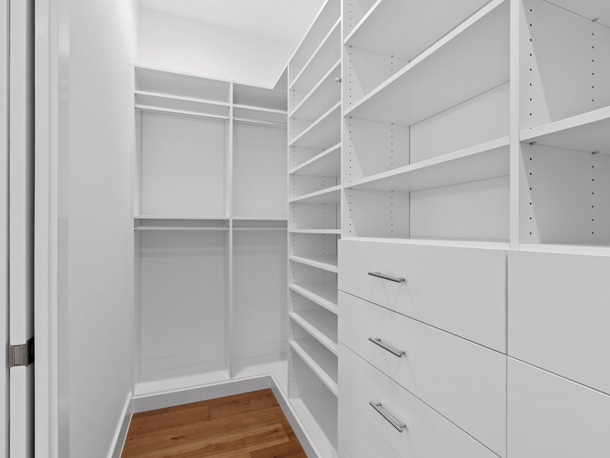 4115 Venetia Blvd 47