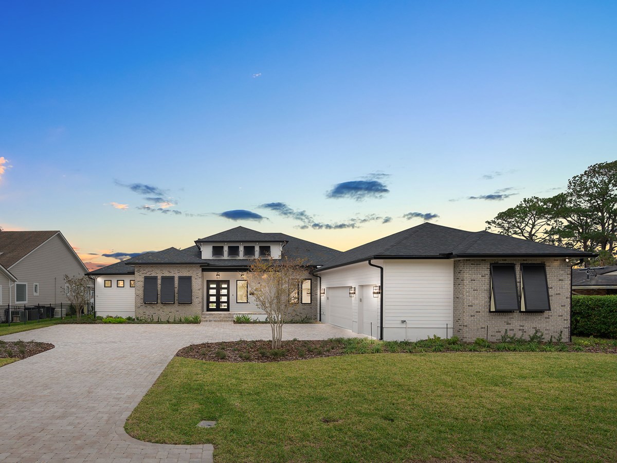 4115 Venetia Blvd 68 WEB