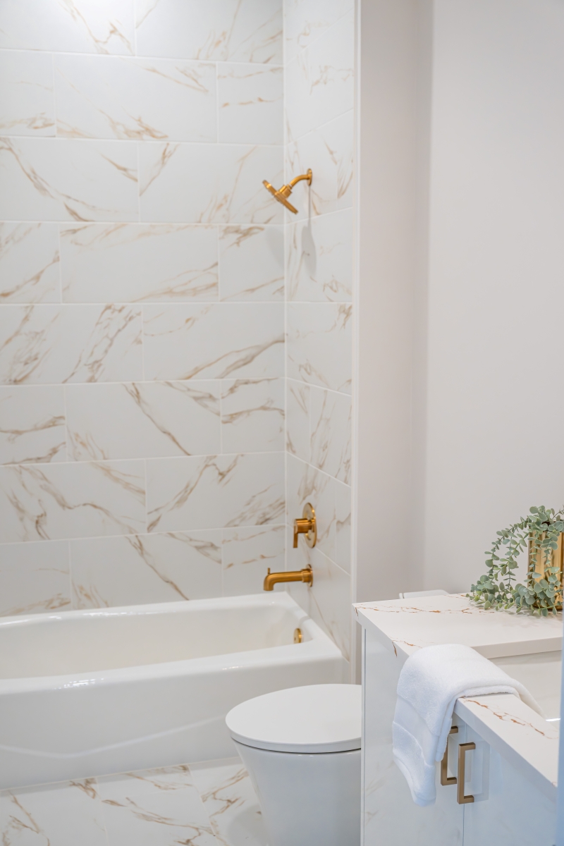 Collins Builders 2701 Chapman Oak Dr 7 16 2025 2202