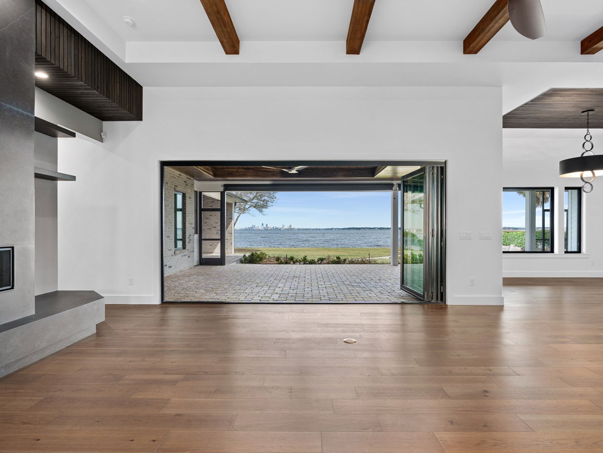 4115 Venetia Blvd 56 WEB